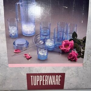 Tupperware Blue Drinkware Set